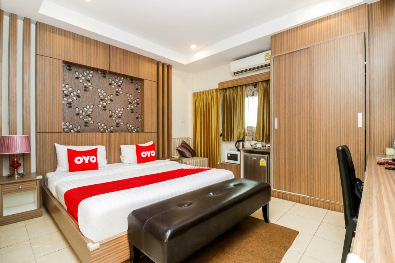 Oyo 146 Rivana Boutique By Sandara Pattaya Exterior photo